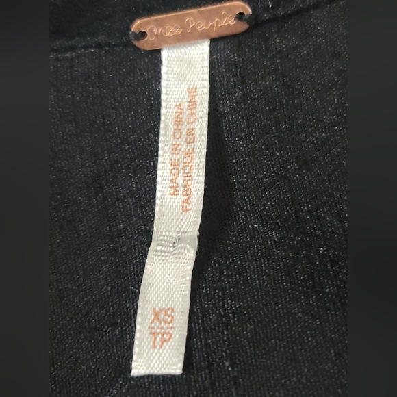 Free People Black Snake Print Boho Lace Up Front Elastic Waist Top - Picture 11 of 12